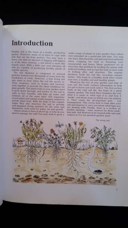 Managing Soil without using chemicals (Soft cover)